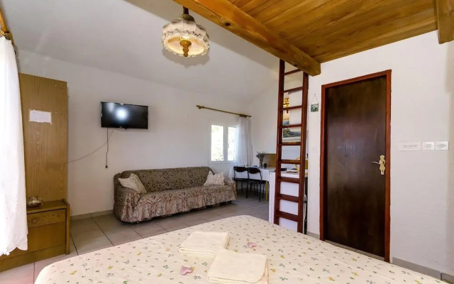 Apartments Pera