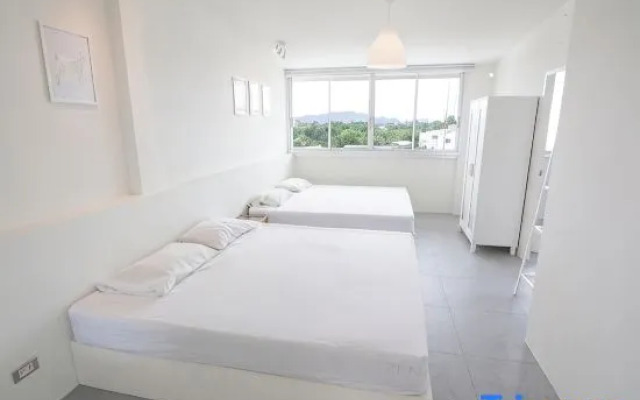Spacious 2 Bedrooms 360deg Mountain-View Apartment