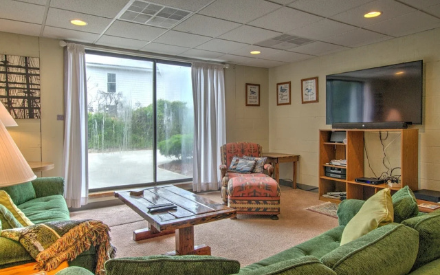 Noble Beach House