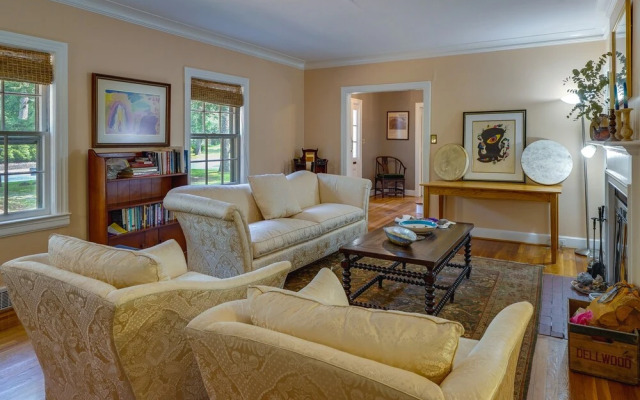 Spacious Durham Apartment Near Downtown