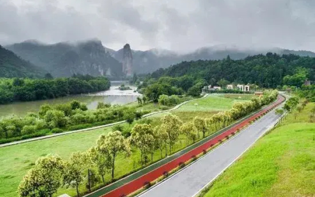 Fusheng Xianju Hostel