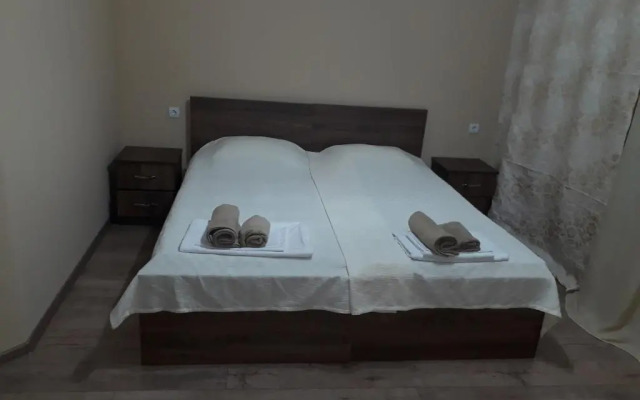 Guest House 254