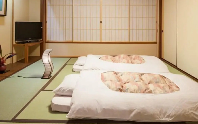 Yamatoya Honten 