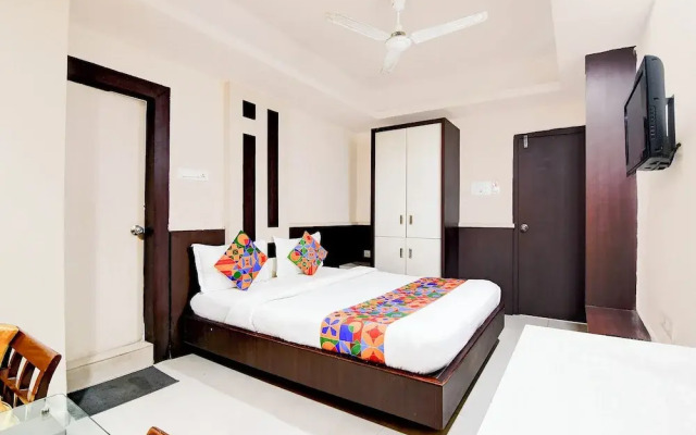 Fabhotel Park Street Inn