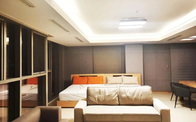 The november stay in Canal walk