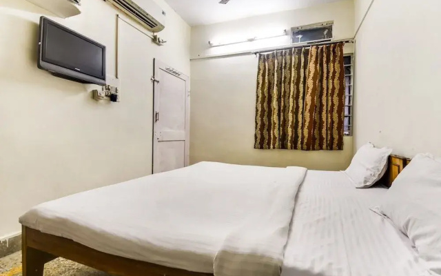 Hotel Alwin by OYO Rooms