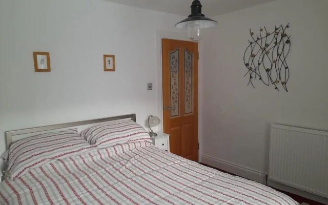 Charming Eyemouth 1-bed Apt, Sleeps 2 Near Beach