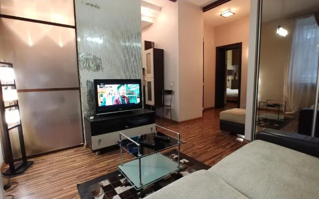 One bedroom. Lux. 17 Baseina str. Near Gulliver