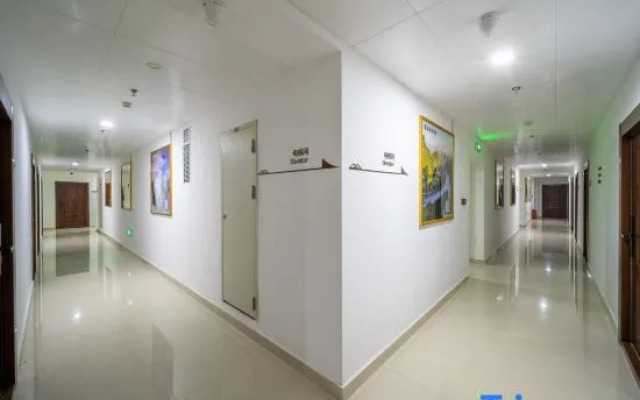 Weixuansi Hotel (Guilin Wuyue Plaza)
