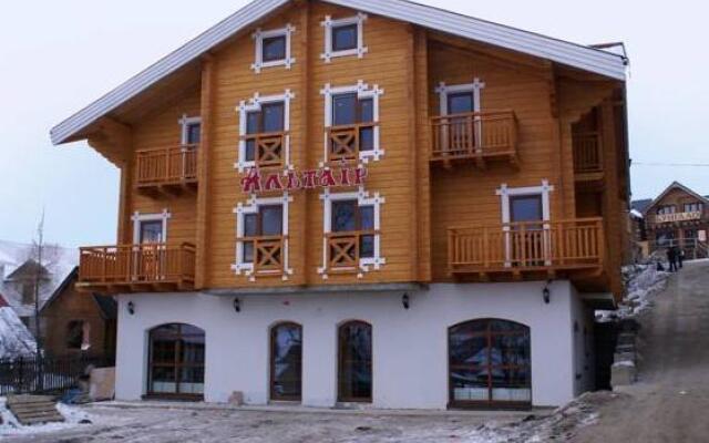Гостиница Altair Hotel Украина, Буковель - отзывы, цены и фото номеров - забронировать гостиницу Altair Hotel онлайн вид на фасад