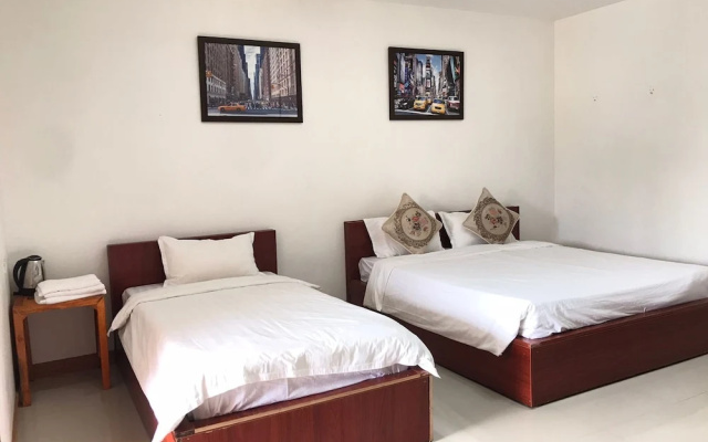 Vang Vieng Romantic Mountain View Resort