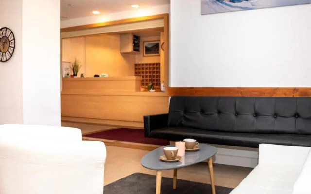 Studio Puy-Saint-Vincent, 1 pièce, 4 personnes - FR-1-504-228