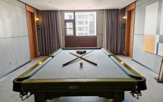 Elong ETANG Hotel (Guangzhou Baiyun Airport Renhe Subway Station)