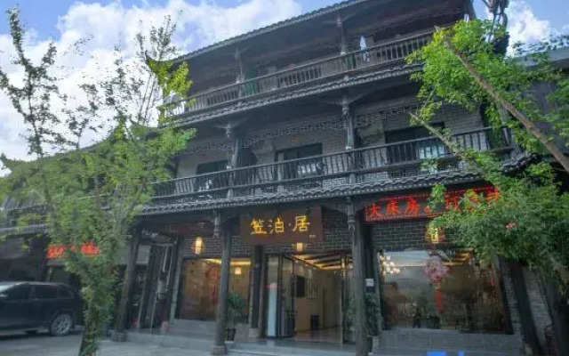 Residents' accommodation in Libo, Hongya