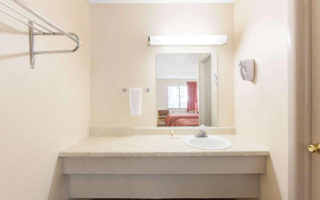 Days Inn by Wyndham Eureka Springs