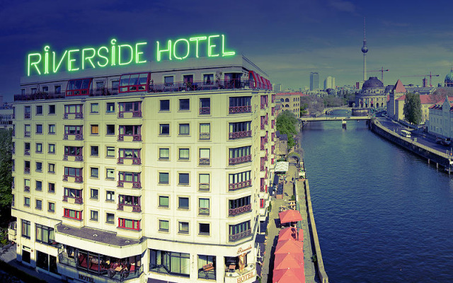 Riverside Royal Hotel & Spa Берлин вид на фасад