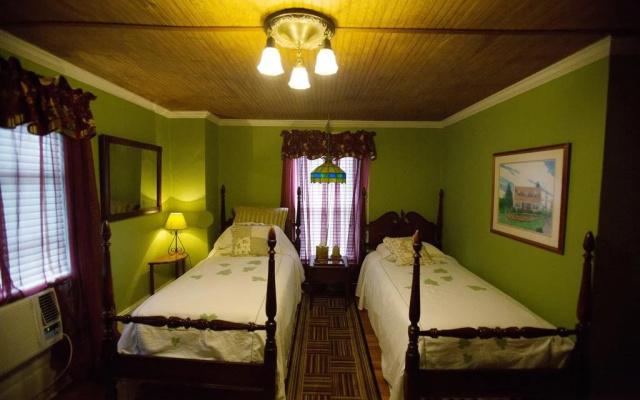 Bees B & B