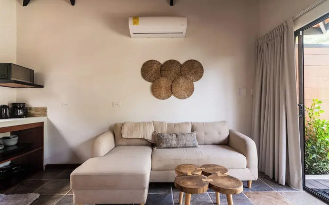 2 Blu Moons Boutique Hotel & Retreat
