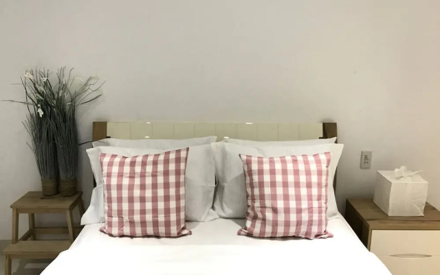 Vivid Garden Homestay