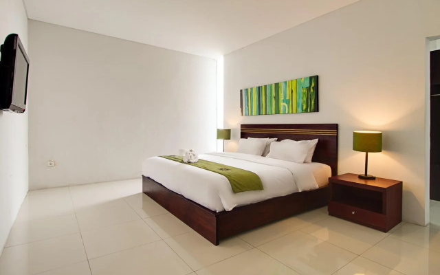 Apple Villas & Apartments