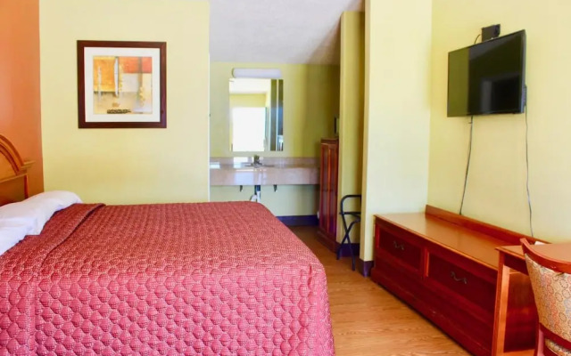 Tropicana Motel
