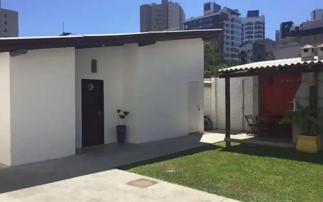 Casa Larrosa