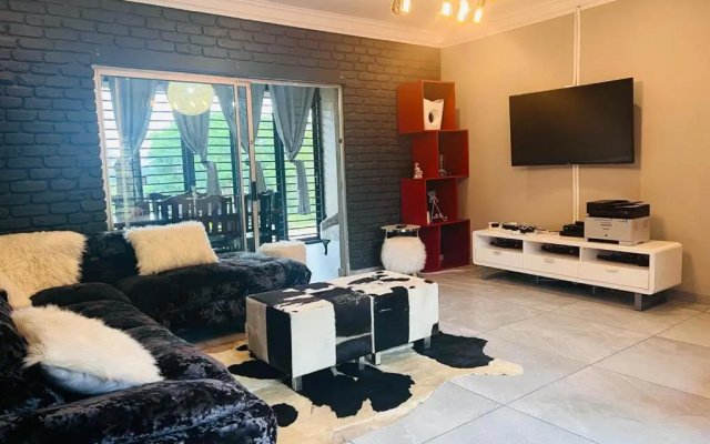Kwasiya Guest House