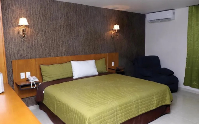 Royal Madero Inn