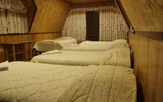 D'Green Lodge
