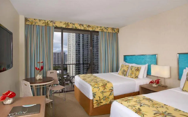 Palms Waikiki #304