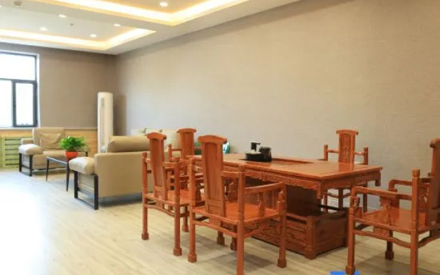 Ruoqiang Galaxy Hotel (Loulan Museum)