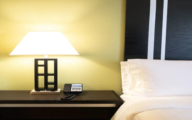 Holiday Inn Express Hotel & Suites Berkeley by IHG