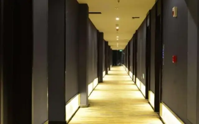 Ruibang Molly hotel