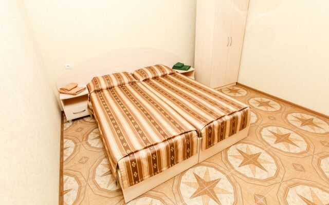 Гостиница Versal 2 Guest House в Сочи 8 отзывов об отеле, цены и фото номеров - забронировать гостиницу Versal 2 Guest House онлайн вид на фасад