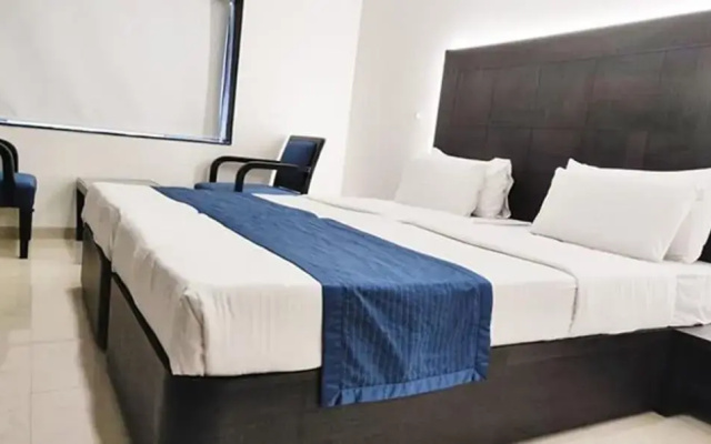 Sukh Hotel