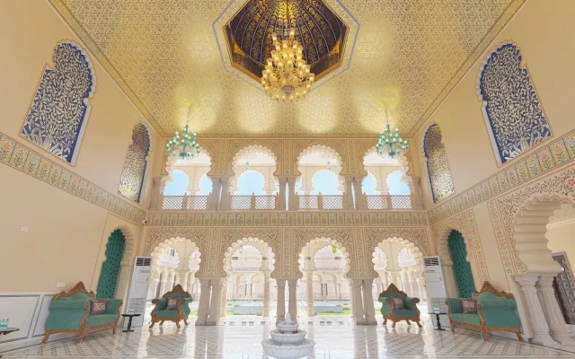 Kesarbagh Palace