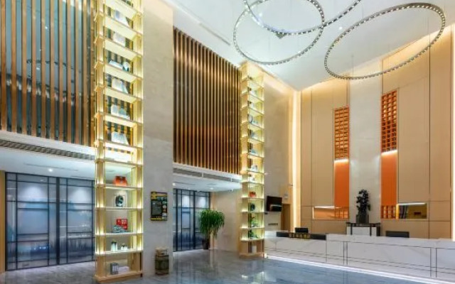 Super 8 Select Hotel (Enshi Railway Station Airport Shop )