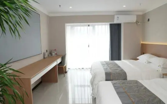 Park Hotel(Urumqi High-speed Railway Station Branch)