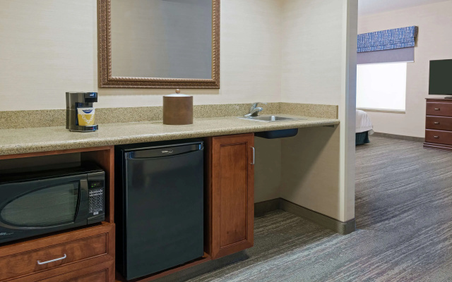 Hampton Inn Springfield South Enfield