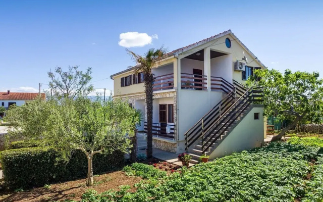 Matkos - With Garden and Terrace - A1