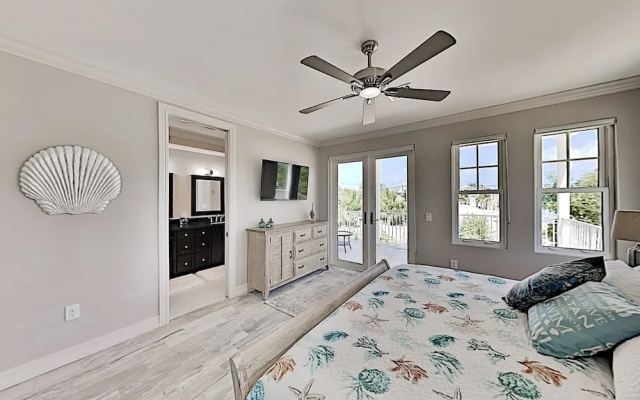 77tingln 4 Bedroom Home
