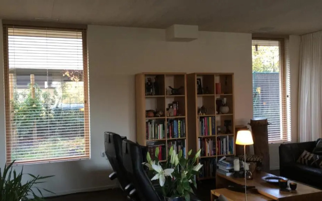 International House Aalter