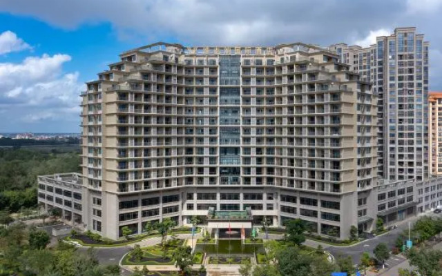 Vienna International Hotel（Ding'an Riguangfeng Yulin Branch）