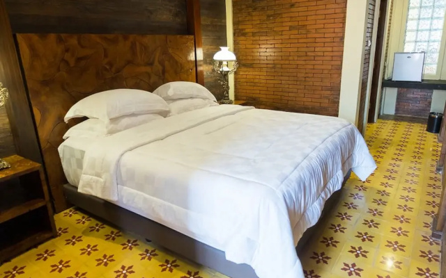 Bale Devata Resort