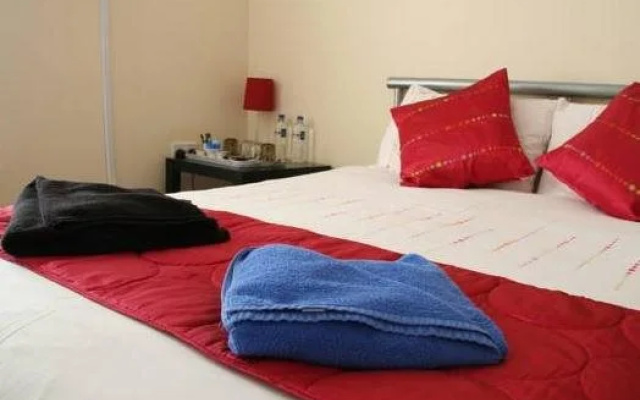 Tramways Hotel