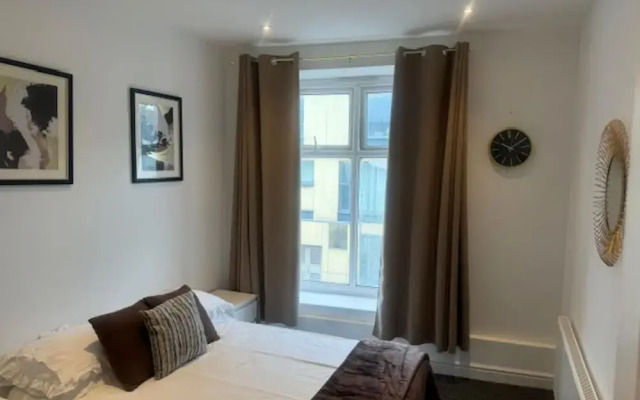 Lewisham Apartment Escape