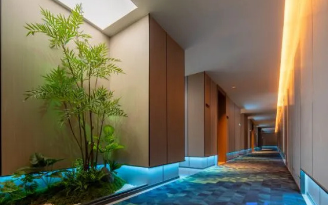 Yeyuchen E-sports Audio-Visual Hotel (Handan East Station Meilecheng)