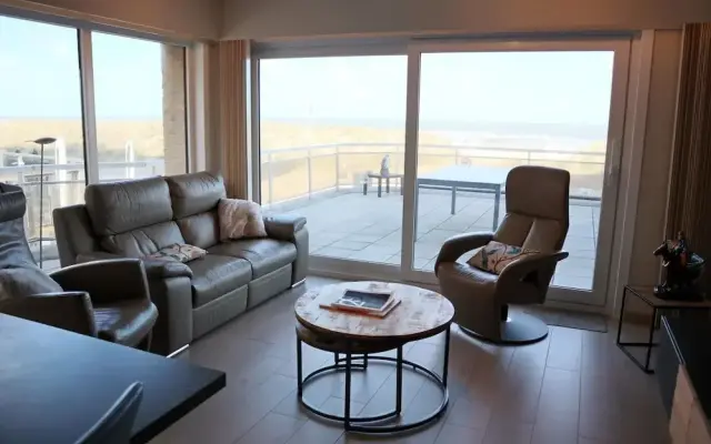 Apartment in Nieuwpoort With Stunning Sea Views