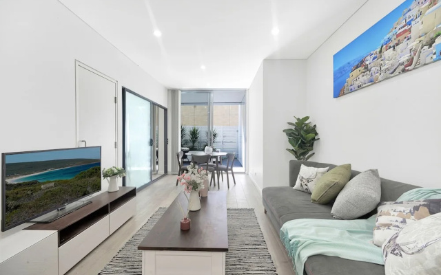 Peaceful & Yet Sophisticated Terrace Living