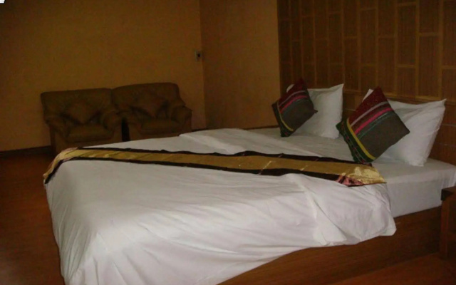King Royal Garden Inn
